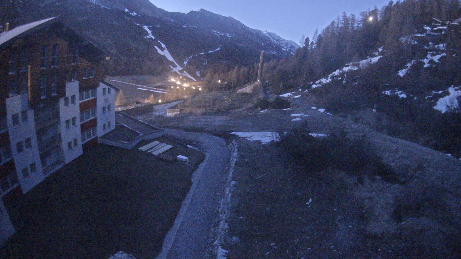 Archiv Foto Webcam Obertauern – Blick Hotel Enzian