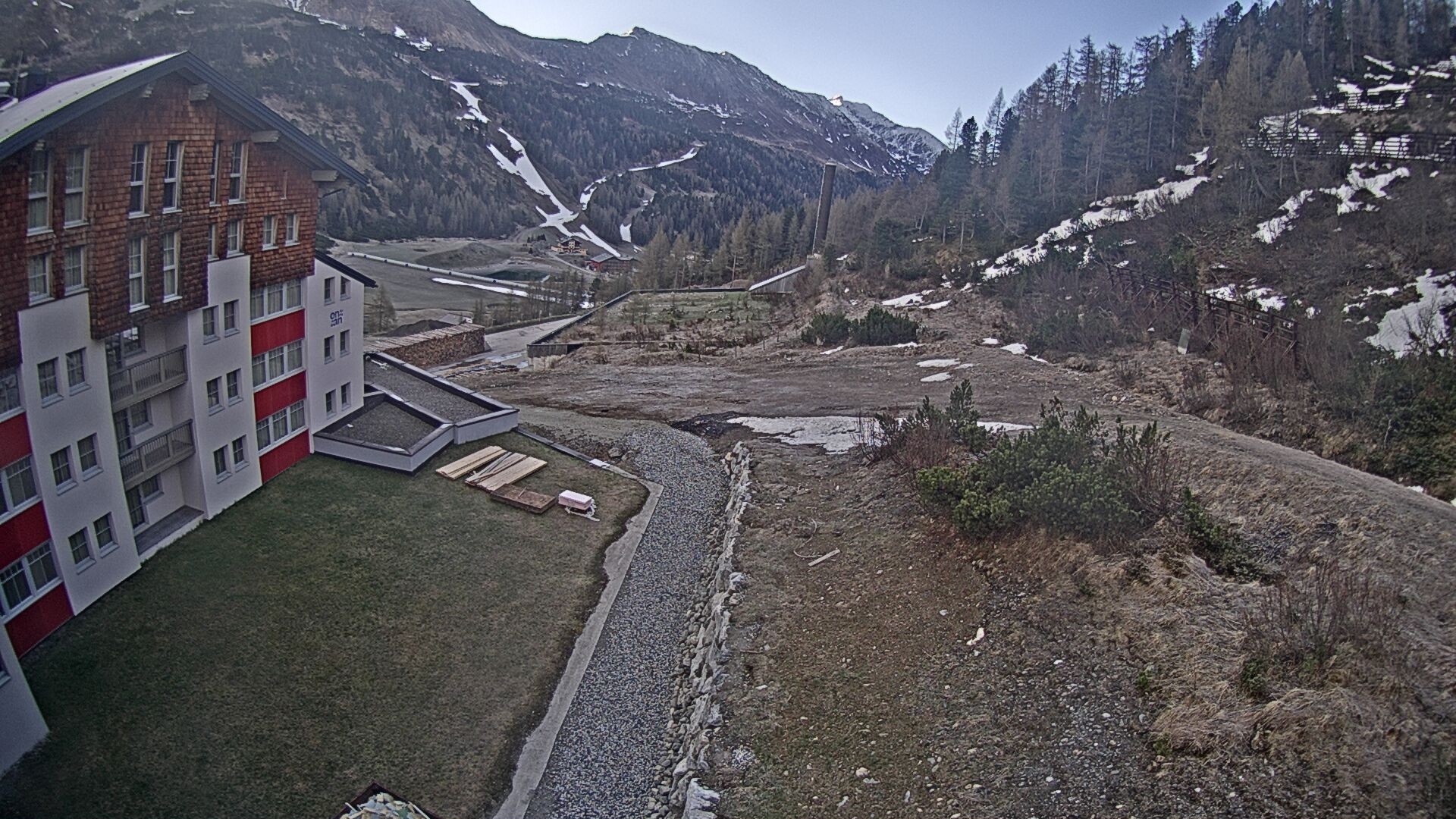 Archiv Foto Webcam Obertauern – Blick Hotel Enzian