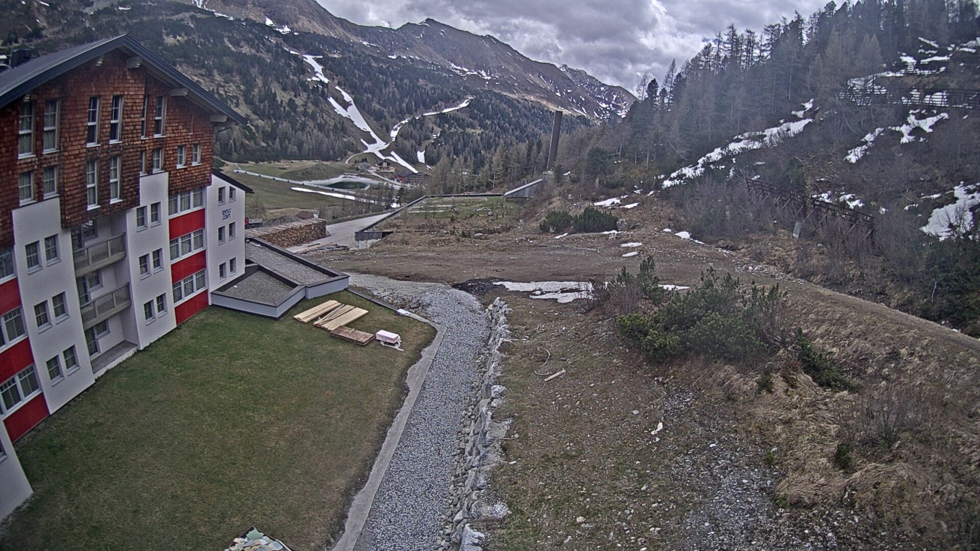 Archived image Webcam Ausblick Hotel Enzian in Obertauern