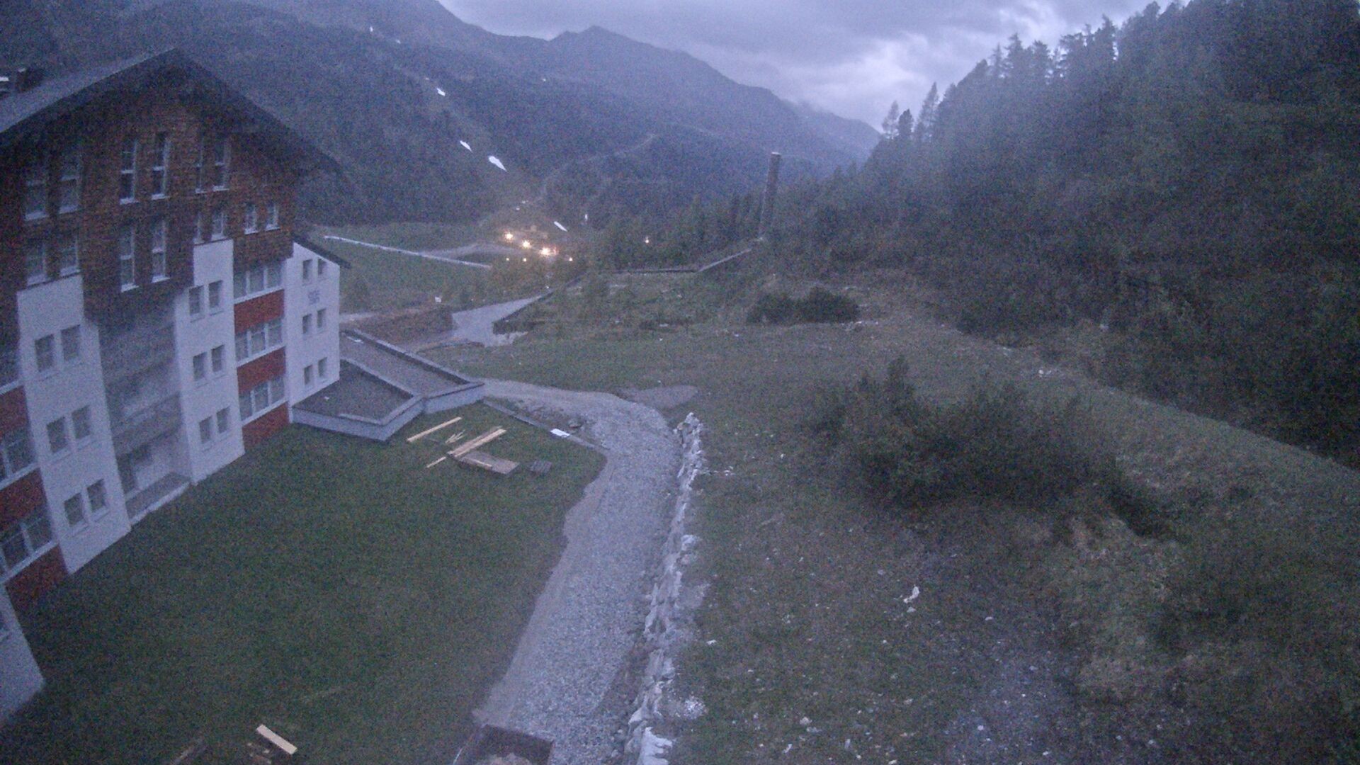 Archiv Foto Webcam Obertauern – Blick Hotel Enzian