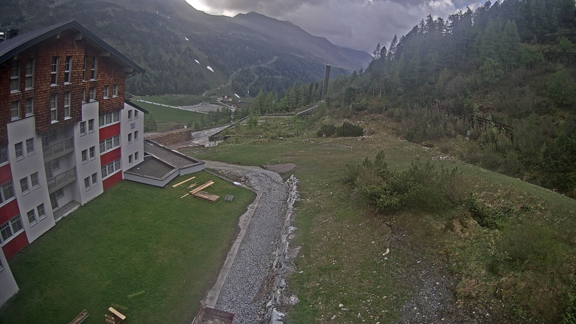 Archiv Foto Webcam Obertauern – Blick Hotel Enzian