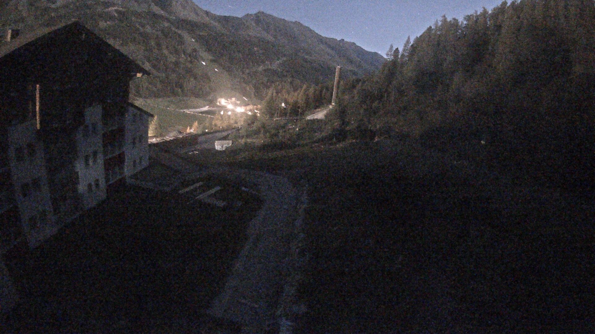 Archiv Foto Webcam Obertauern – Blick Hotel Enzian