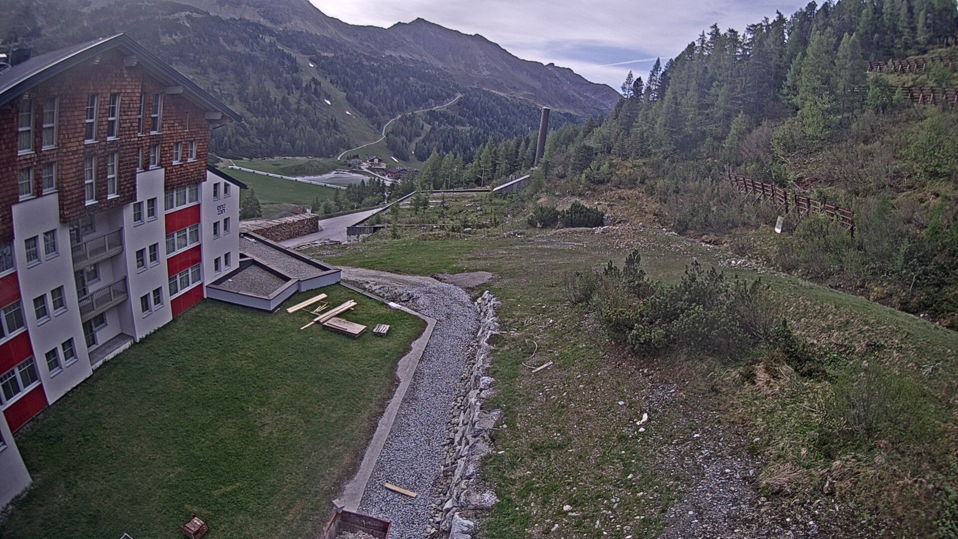 Archiv Foto Webcam Obertauern – Blick Hotel Enzian