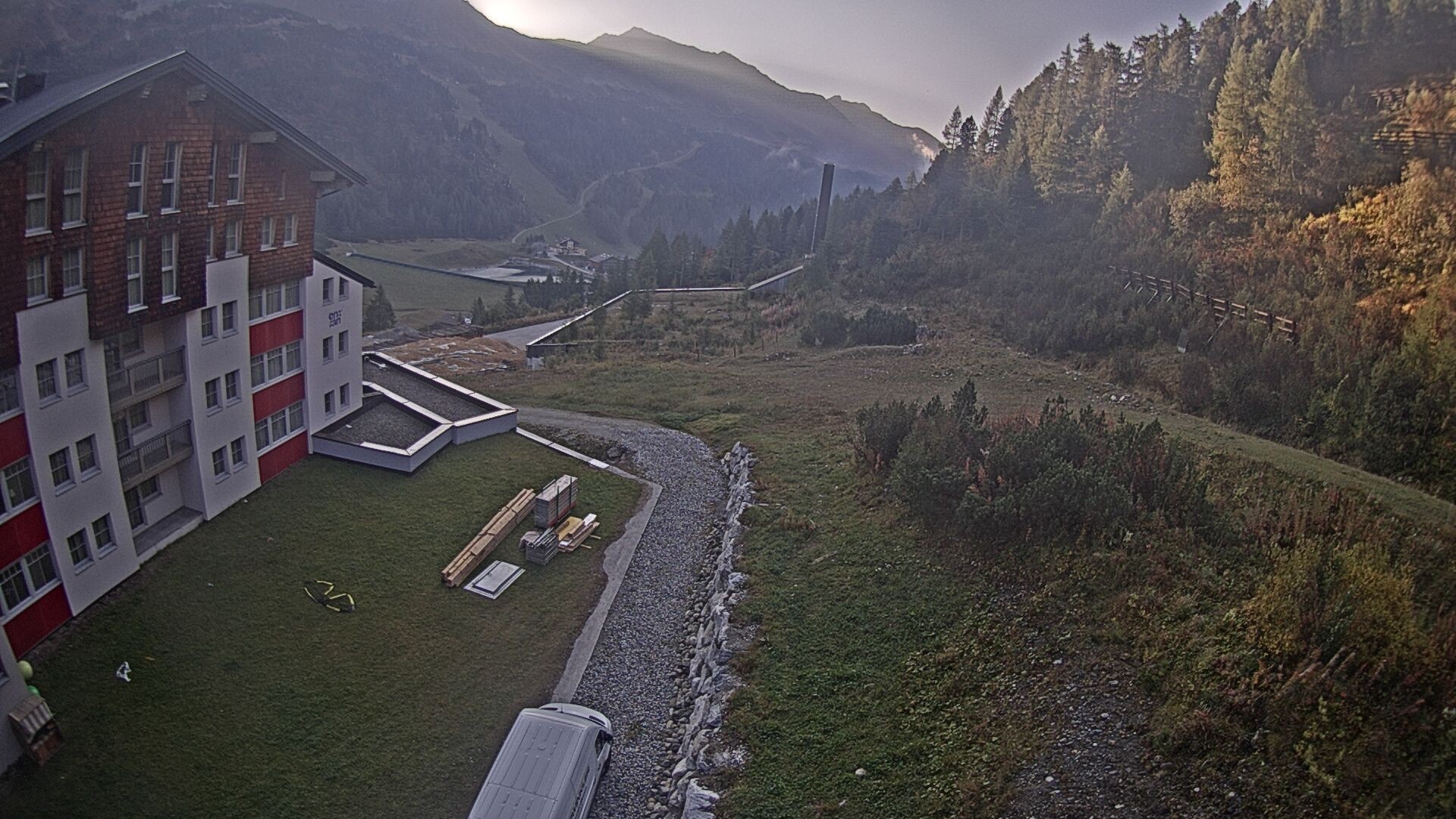 Archiv Foto Webcam Obertauern – Blick Hotel Enzian