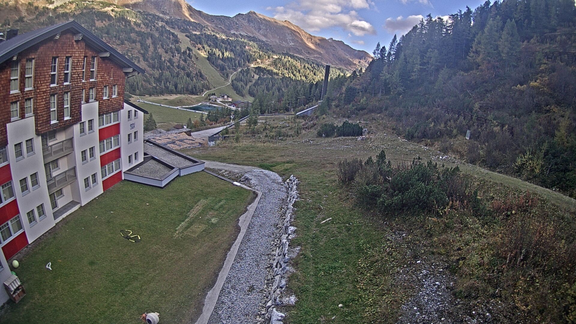 Archiv Foto Webcam Obertauern – Blick Hotel Enzian