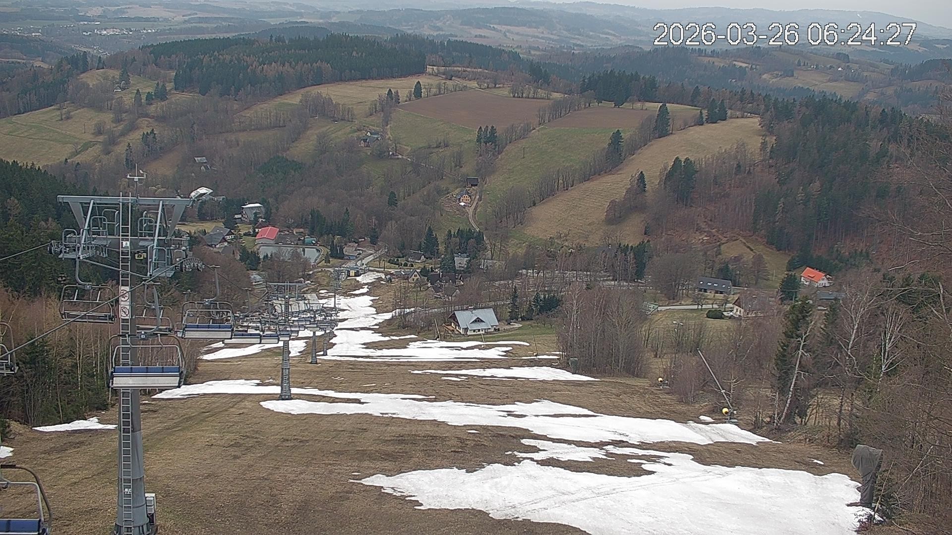 Archiv Foto Webcam Benecko - Bergstation Sessellift