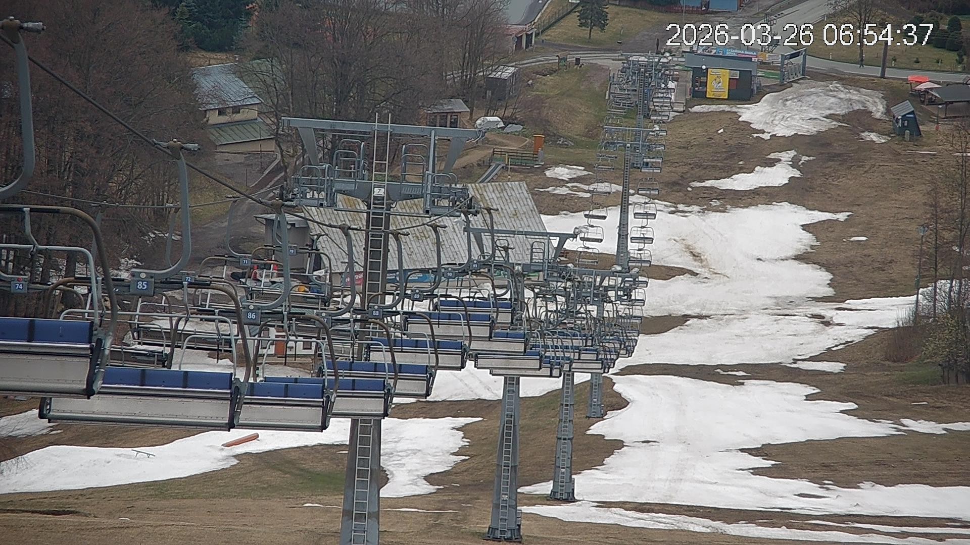 Archiv Foto Webcam Benecko - Bergstation Sessellift