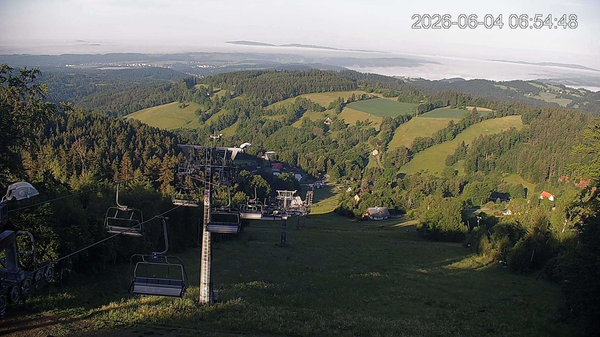 Archiv Foto Webcam Benecko - Bergstation Sessellift