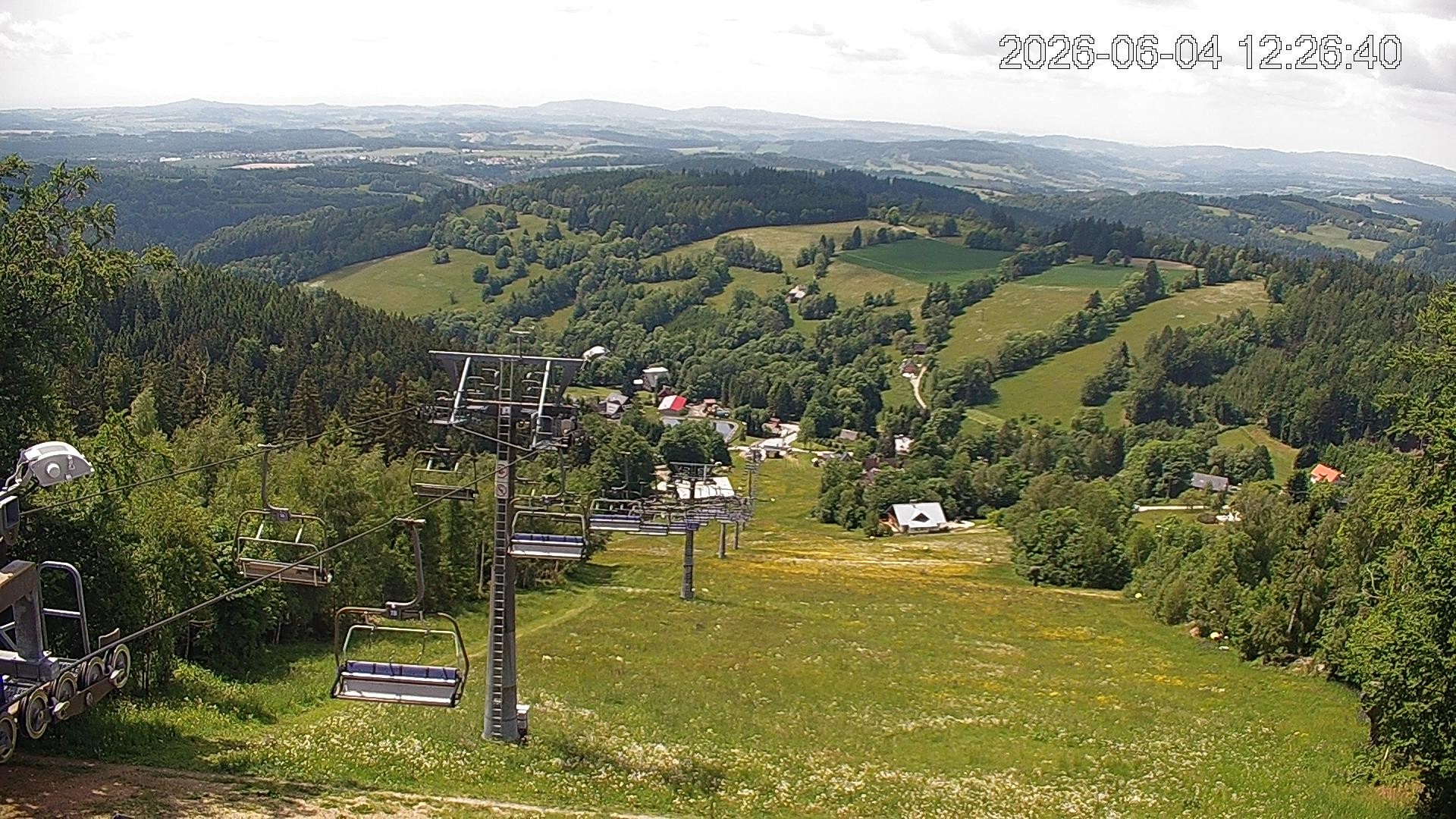 Archiv Foto Webcam Benecko - Bergstation Sessellift