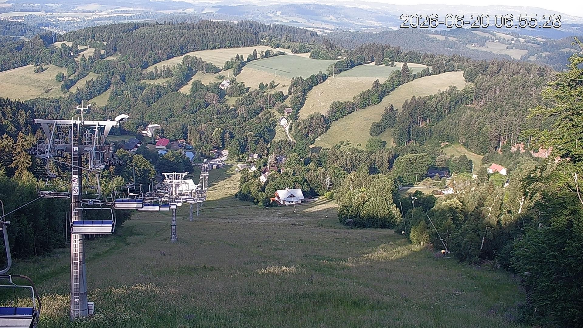 Archiv Foto Webcam Benecko - Bergstation Sessellift