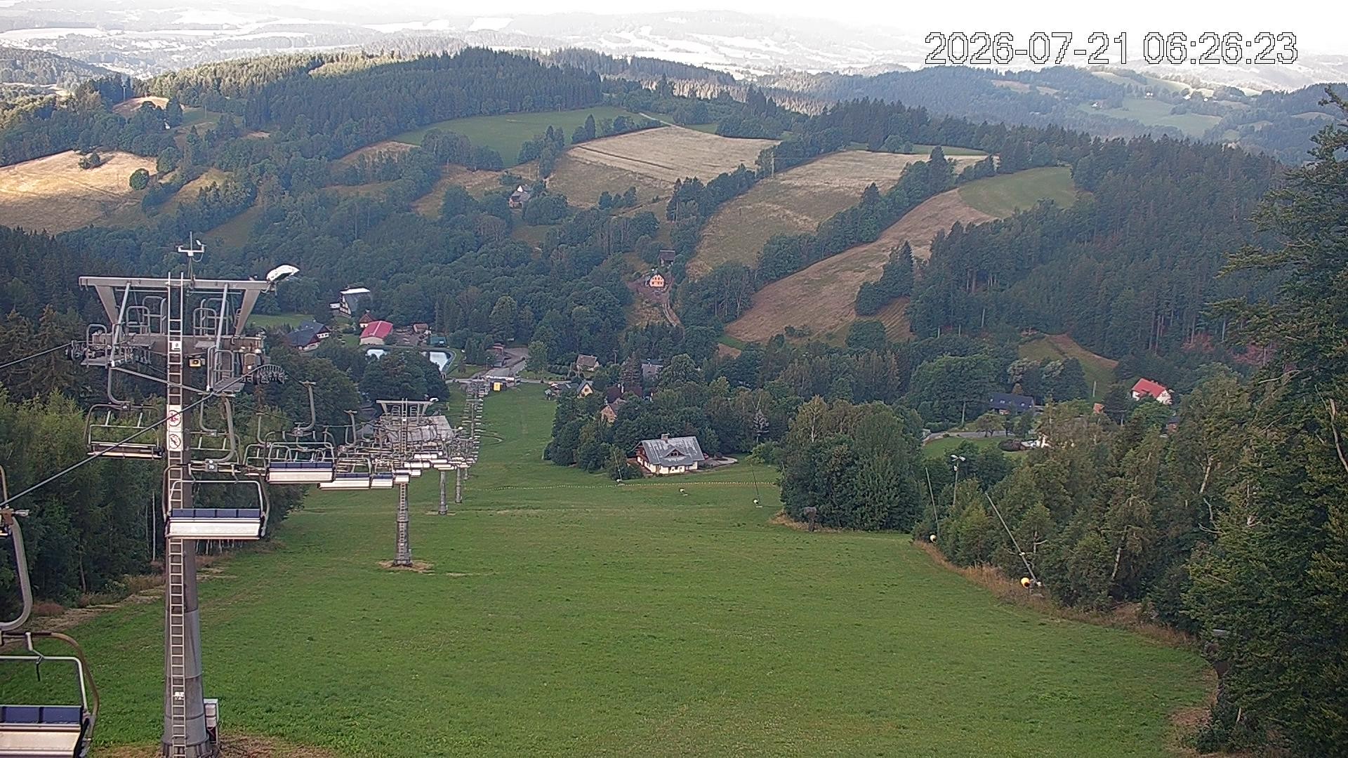 Archiv Foto Webcam Benecko - Bergstation Sessellift