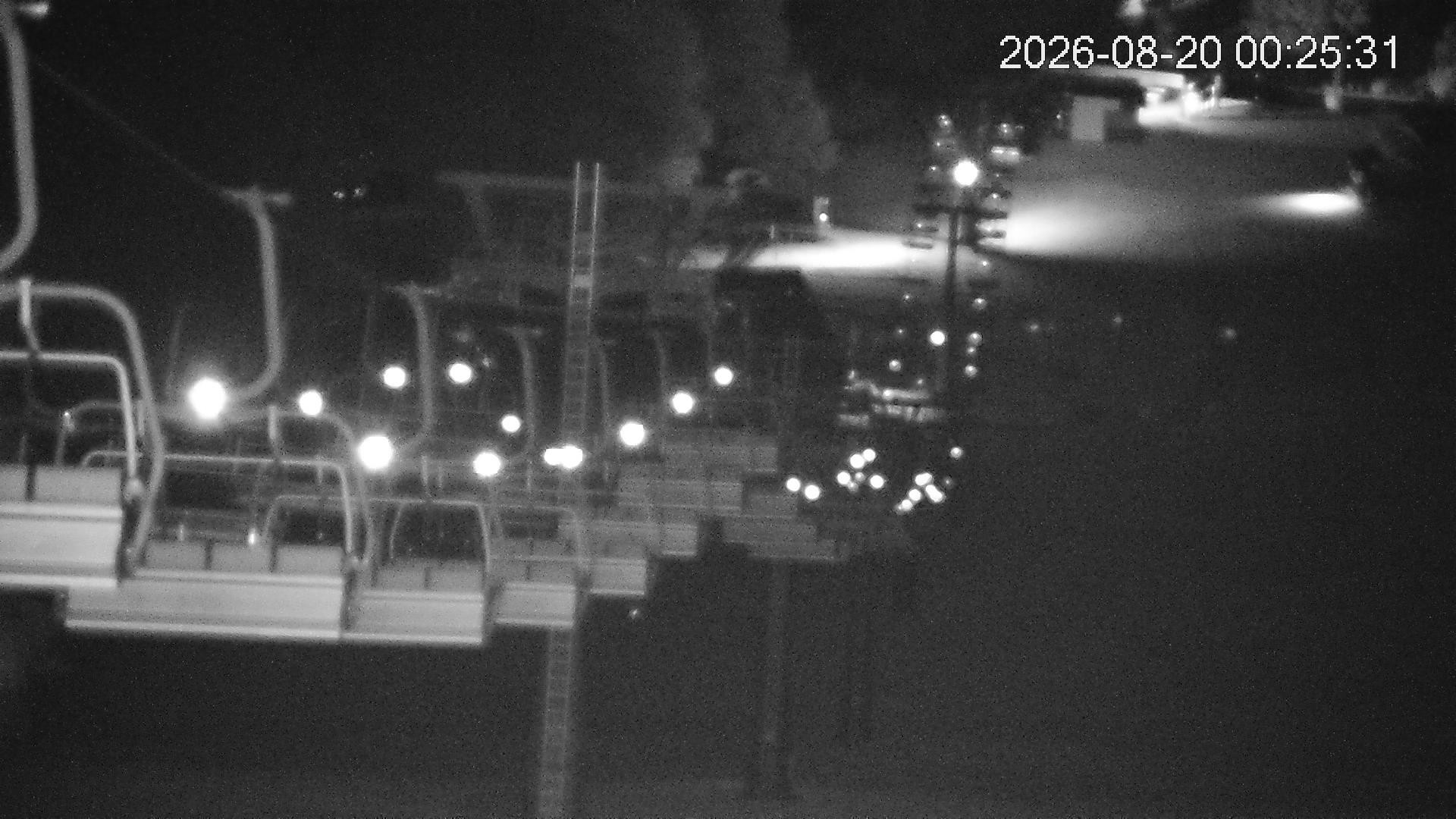 Archiv Foto Webcam Benecko - Bergstation Sessellift