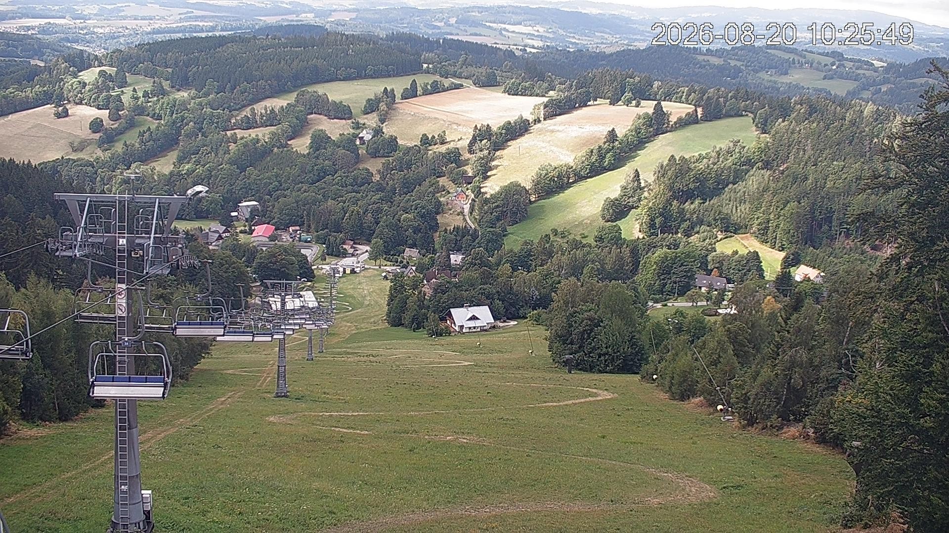 Archiv Foto Webcam Benecko - Bergstation Sessellift
