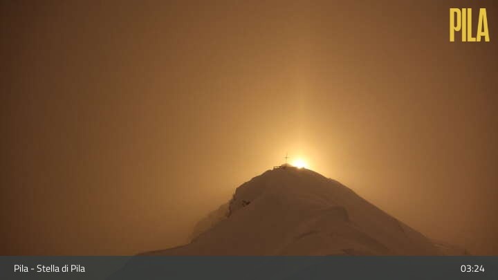 Archiv Foto Webcam Gressan - Pila