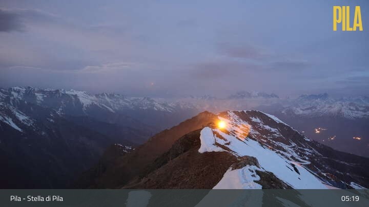 Archiv Foto Webcam Gressan - Pila