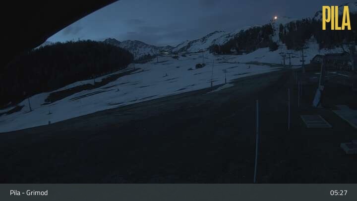 Archiv Foto Webcam Gressan - Pila - Grimond