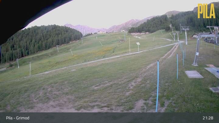 Archiv Foto Webcam Gressan - Pila - Grimond