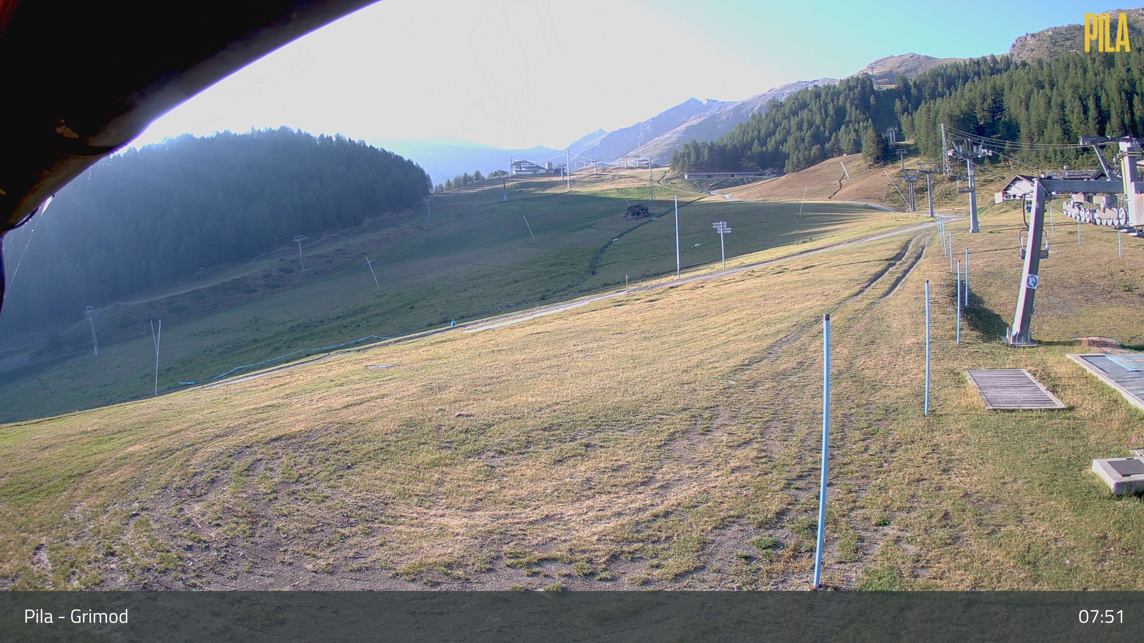 Archiv Foto Webcam Gressan - Pila - Grimond