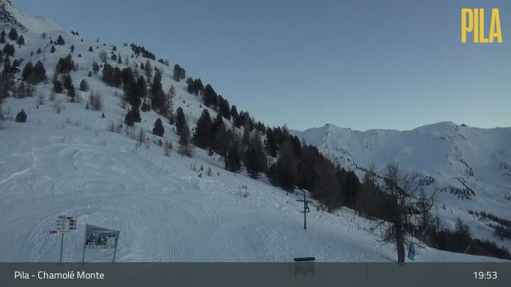 Archiv Foto Webcam Pila - Chamolé Berg