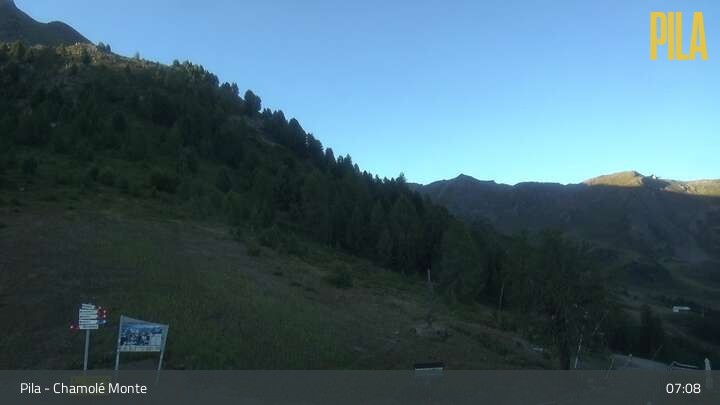 Archived image Webcam Pila - Chamolé Mountain