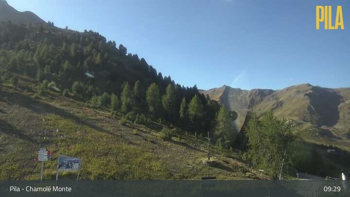 Archived image Webcam Pila - Chamolé Mountain