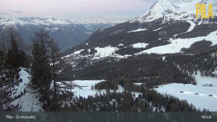 Archiv Foto Webcam Pila - Grimondet Berg