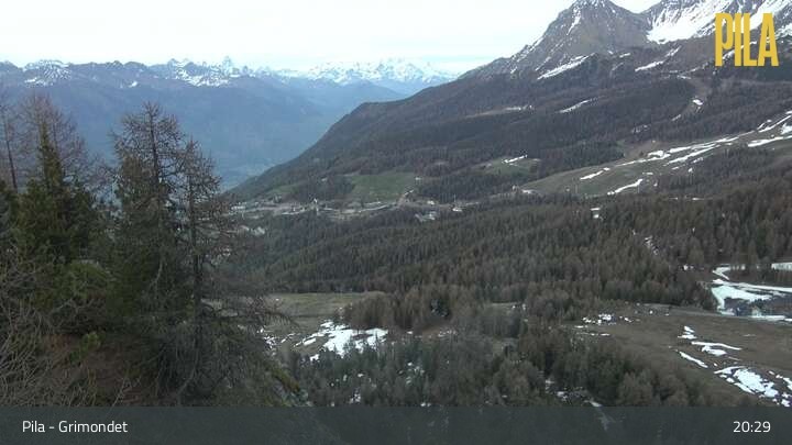 Archiv Foto Webcam Pila - Grimondet Berg