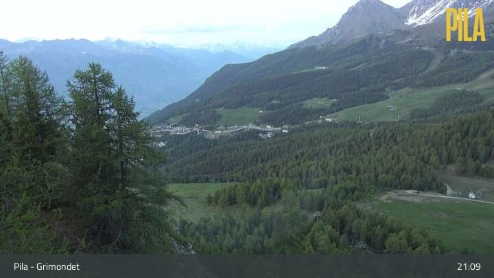 Archived image Webcam Pila - Top Station Grimondet