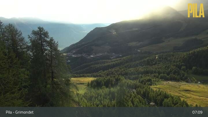 Archiv Foto Webcam Pila - Grimondet Berg