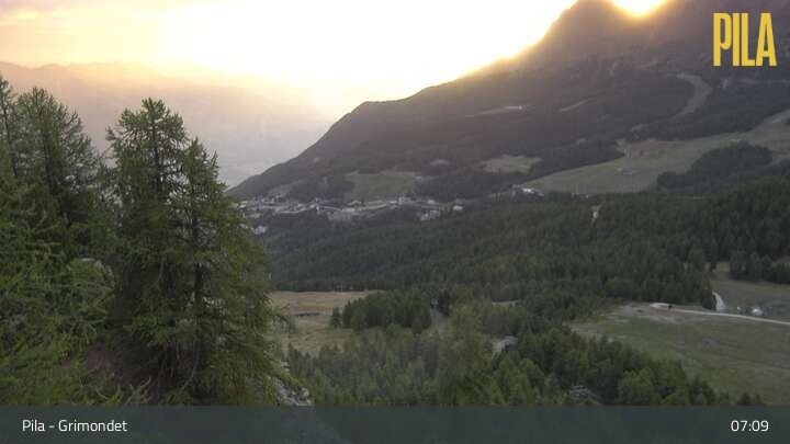 Archiv Foto Webcam Pila - Grimondet Berg