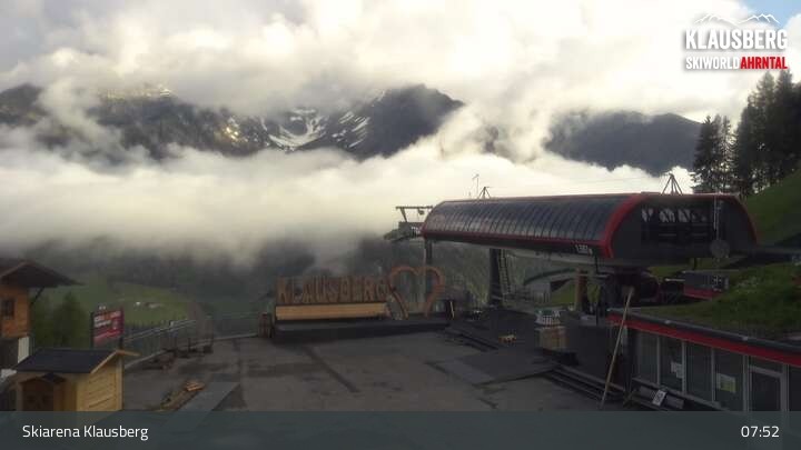 Archived image Webcam Top Station Klausberg