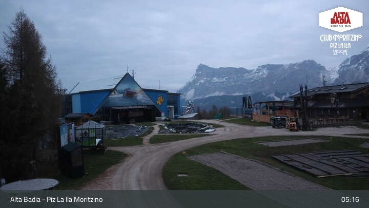 Archiv Foto Webcam Alta Badia - Piz La Ila