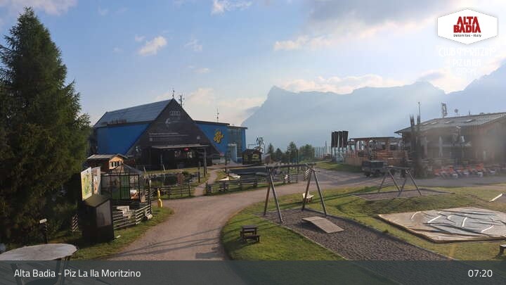 Archiv Foto Webcam Alta Badia - Piz La Ila