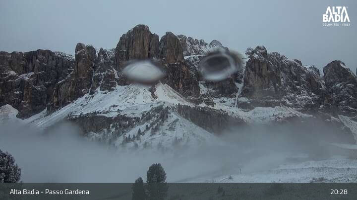 Archiv Foto Webcam Passo Gardena (Alta Badia)
