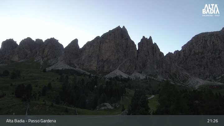 Archived image Webcam Alta Badia: Passo Gardena