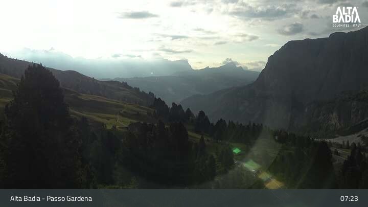 Archiv Foto Webcam Passo Gardena (Alta Badia)