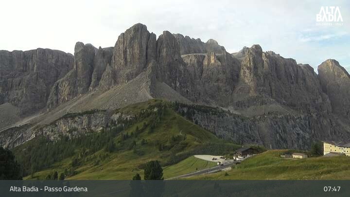 Archiv Foto Webcam Passo Gardena (Alta Badia)