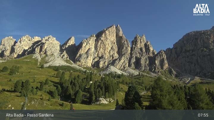Archiv Foto Webcam Passo Gardena (Alta Badia)