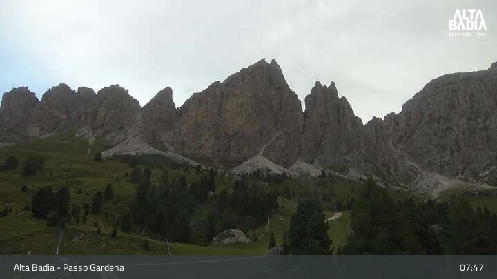 Archiv Foto Webcam Passo Gardena (Alta Badia)