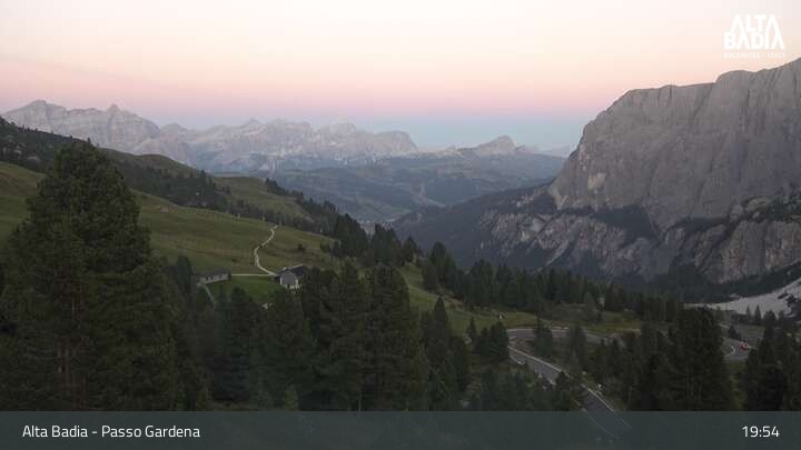 Archiv Foto Webcam Passo Gardena (Alta Badia)