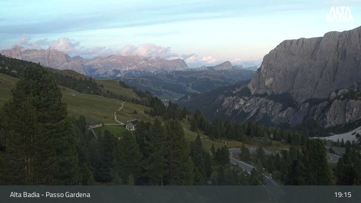 Archiv Foto Webcam Passo Gardena (Alta Badia)