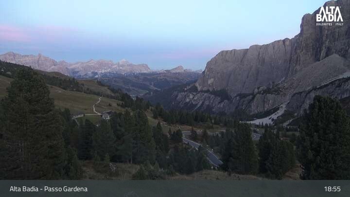 Archiv Foto Webcam Passo Gardena (Alta Badia)