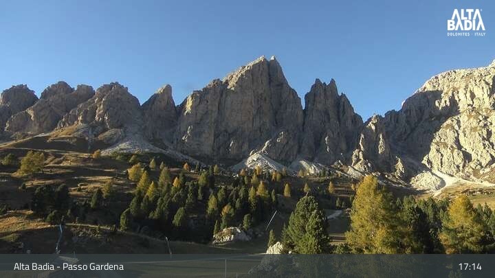 Archiv Foto Webcam Passo Gardena (Alta Badia)