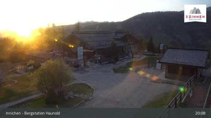 Archiv Foto Webcam Innichen - Bergstation Haunold