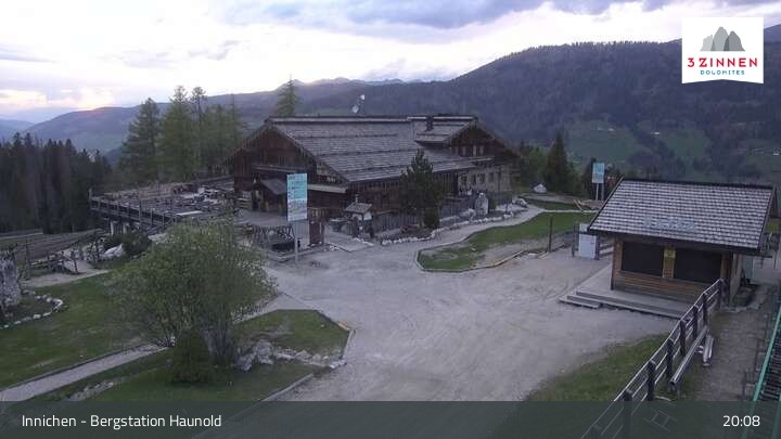 Archived image Webcam Innichen - Haunold Top Station