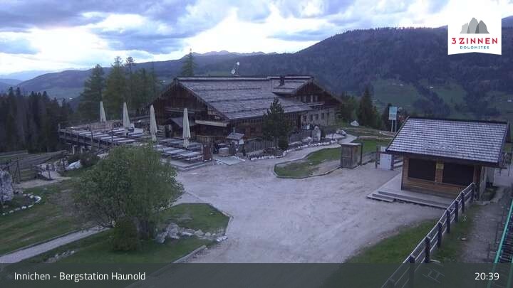 Archiv Foto Webcam Innichen - Bergstation Haunold