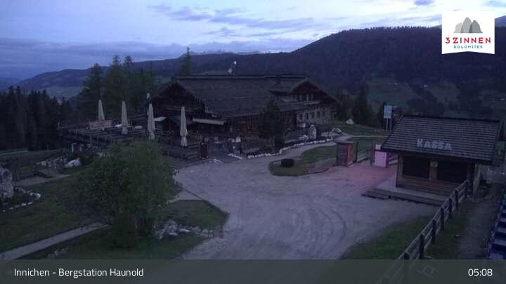 Archived image Webcam Innichen - Haunold Top Station