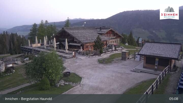 Archiv Foto Webcam Innichen - Bergstation Haunold