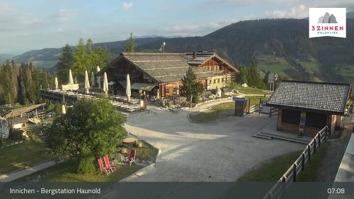 Archiv Foto Webcam Innichen - Bergstation Haunold