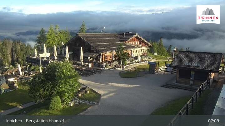Archiv Foto Webcam Innichen - Bergstation Haunold